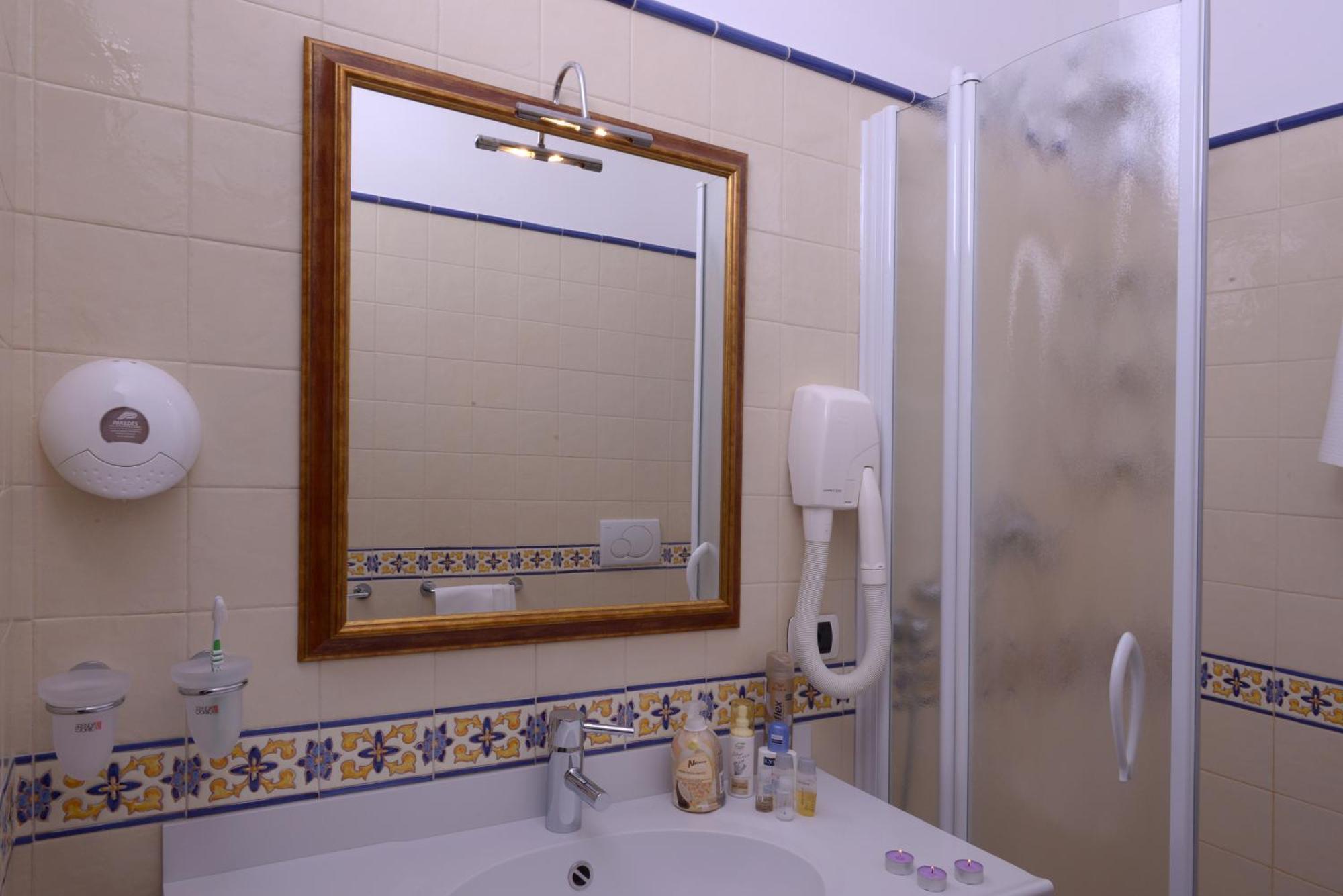 Residence Costa Smeralda Grottammare Δωμάτιο φωτογραφία